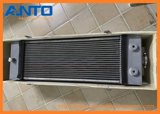 22M-03-31330 22M0331330 कोमात्सु खुदाई मशीनों के लिए रेडिएटर फिटिंग PC45MR PC55MR