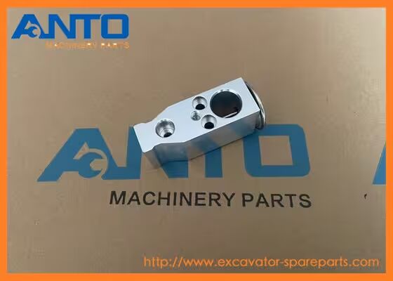 AN51515-A0490 विस्तार वाल्व KOMATSU PC27MR PC30MR PC35MR के लिए उत्खनन हवा कंडीशनर भागों